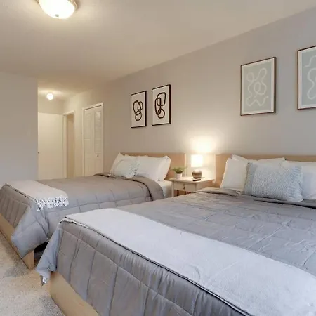 Elegant Apartment W Views At Crystal City Arlington Exterior photo